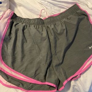 Xxl Nike shorts